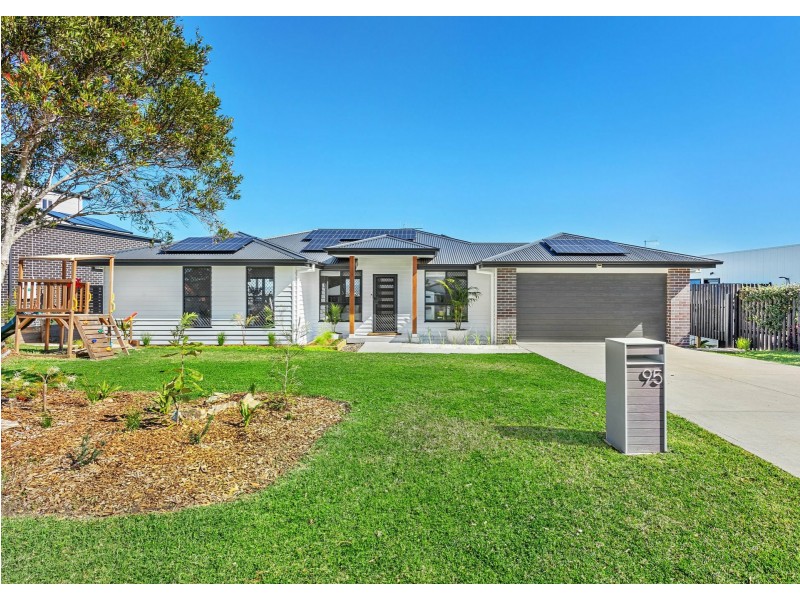 95 Coastal View Drive, Tallwoods Village NSW 2430