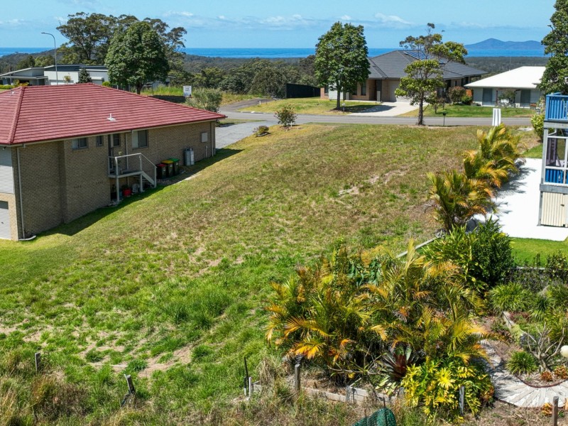 40 Coastal View Drive, Tallwoods Village NSW 2430
