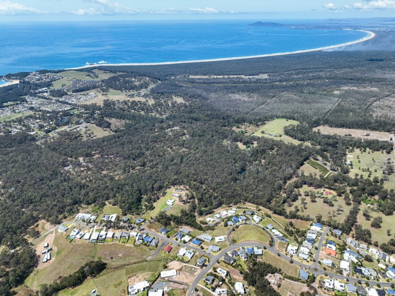 40 Coastal View Drive, Tallwoods Village NSW 2430
