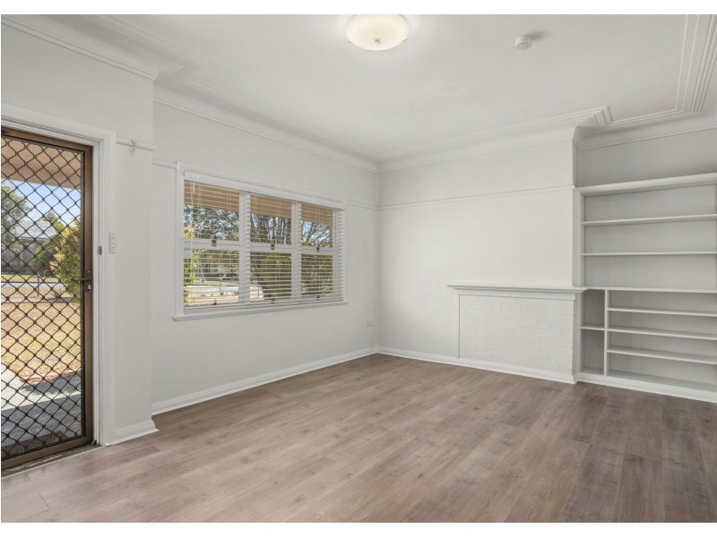 6 Maiden Avenue, Taree NSW 2430