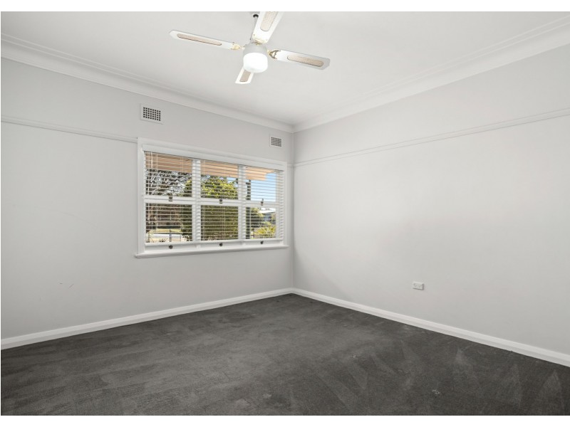 6 Maiden Avenue, Taree NSW 2430