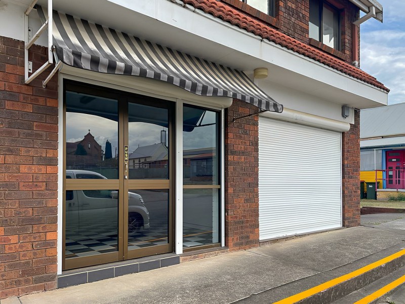 Shop 2/2 Albert Lane, Taree NSW 2430