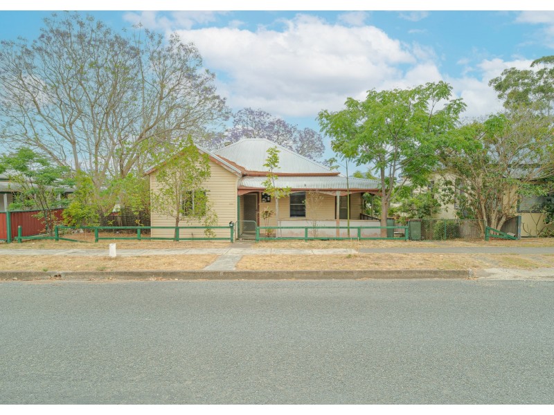 6 Bent Street, Wingham NSW 2429