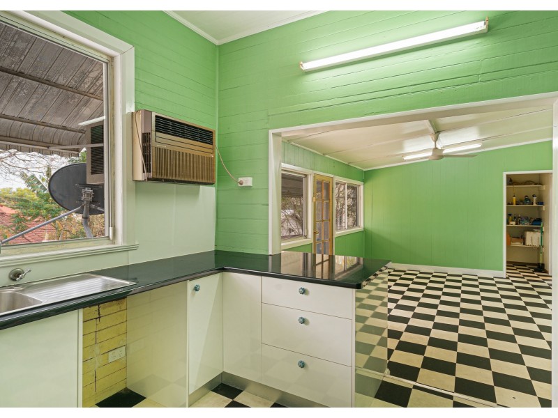 6 Bent Street, Wingham NSW 2429