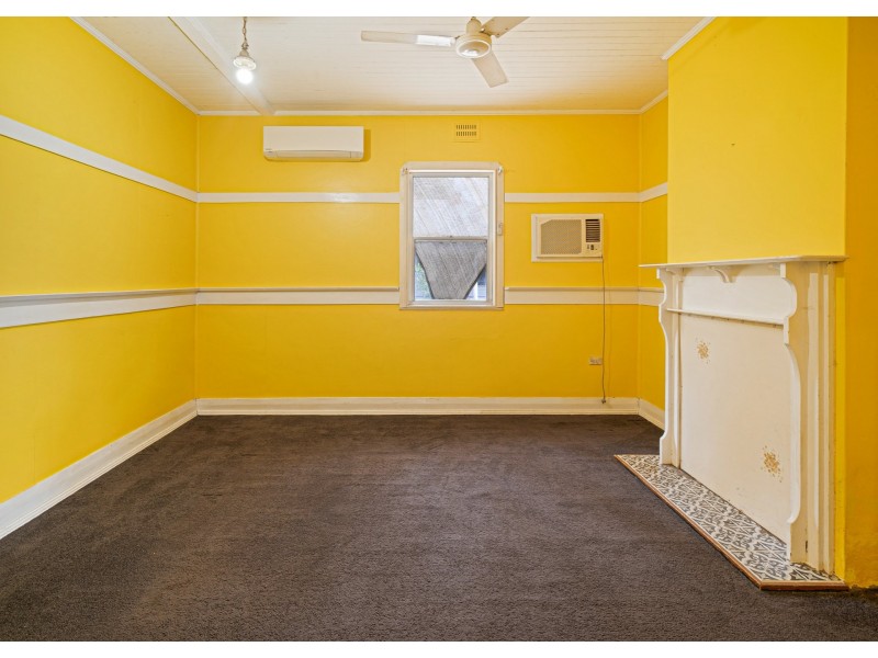 6 Bent Street, Wingham NSW 2429