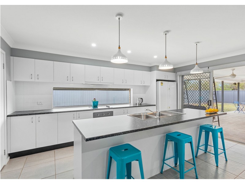 1 Malus Crescent, Taree NSW 2430