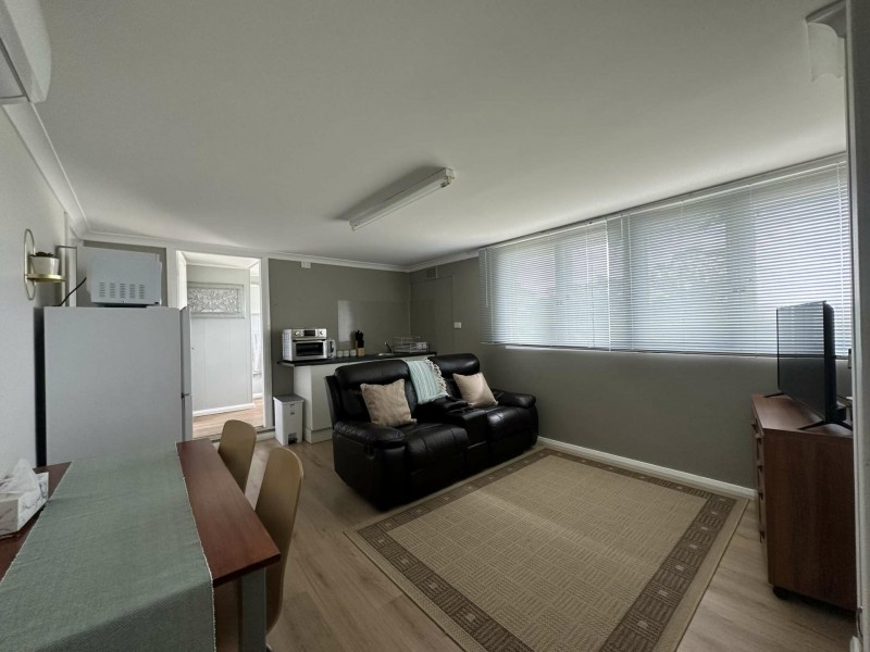 Flat 132 Wingham Road, Taree NSW 2430