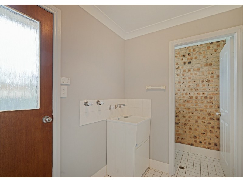 1/24 Allumba Close, Taree NSW 2430