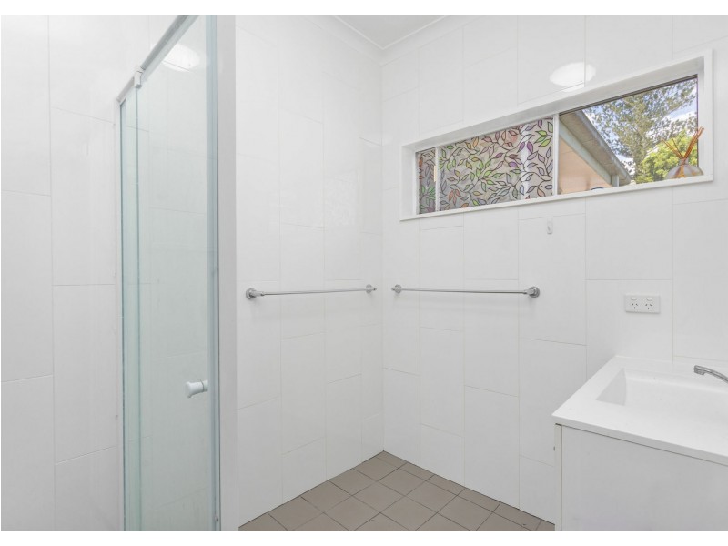 4 West End Avenue, Taree NSW 2430