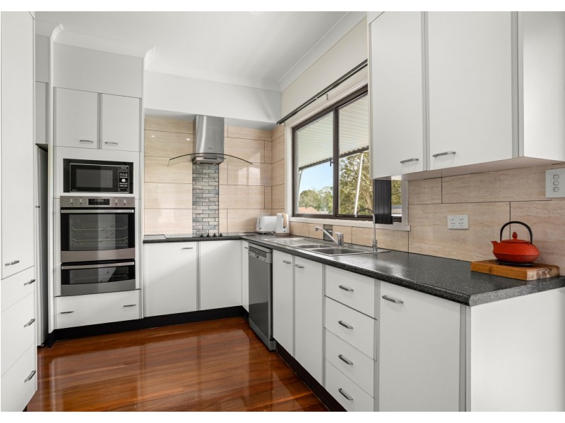 29 Bayview Crescent, Taree NSW 2430