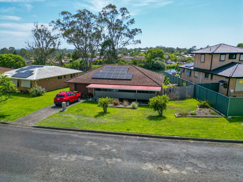 16 Palanas Drive, Taree NSW 2430