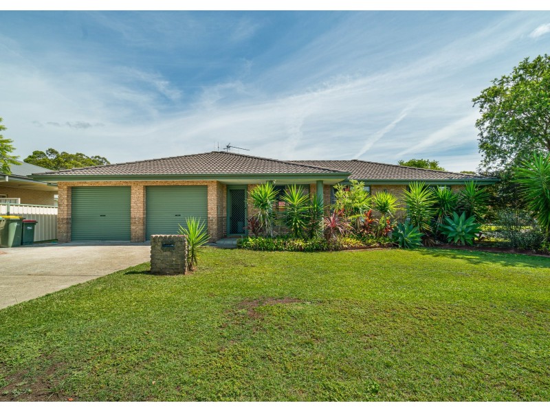 21 Burrawong Crescent, Taree NSW 2430