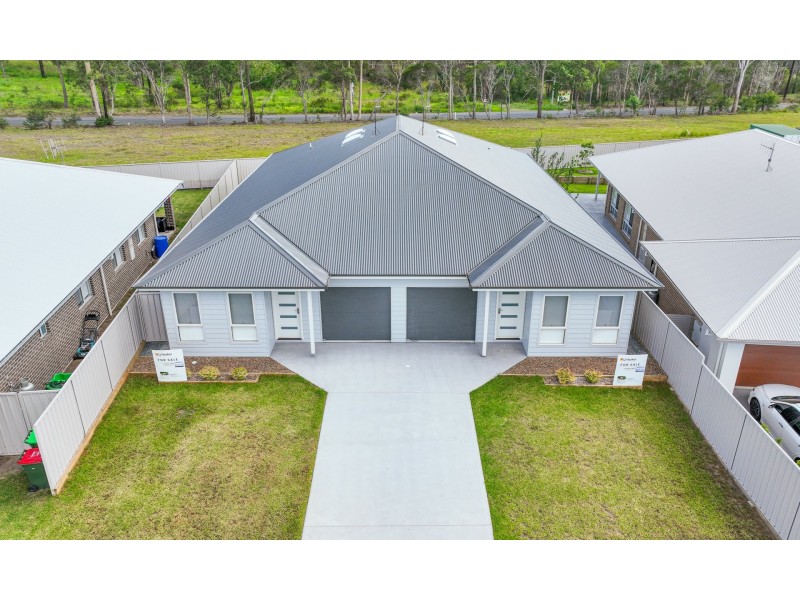 1&2/25 Grandis Parade, Taree NSW 2430