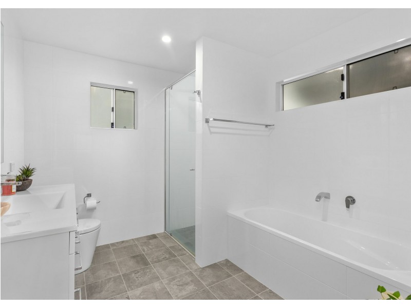 5 Azalea Crescent, Tallwoods Village NSW 2430