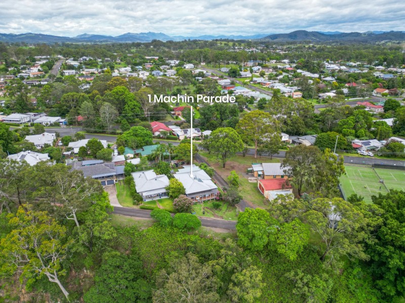 1 Machin Parade, Wingham NSW 2429