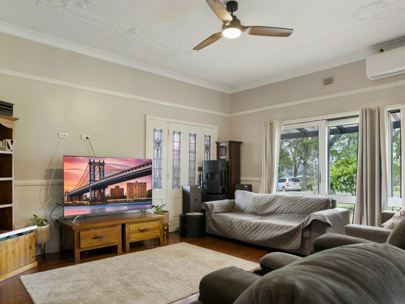 1 Machin Parade, Wingham NSW 2429