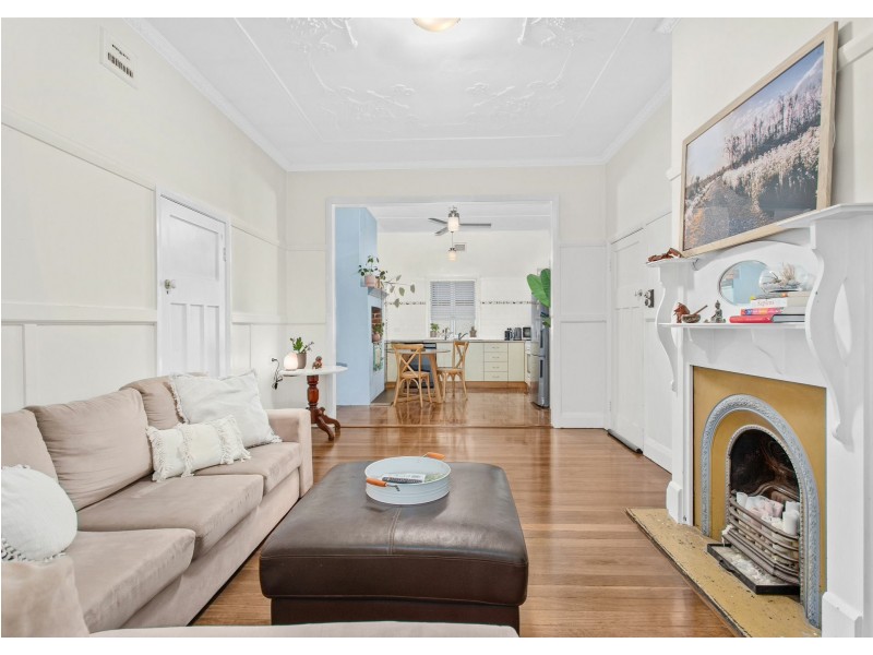 6 Smith Street, Taree NSW 2430
