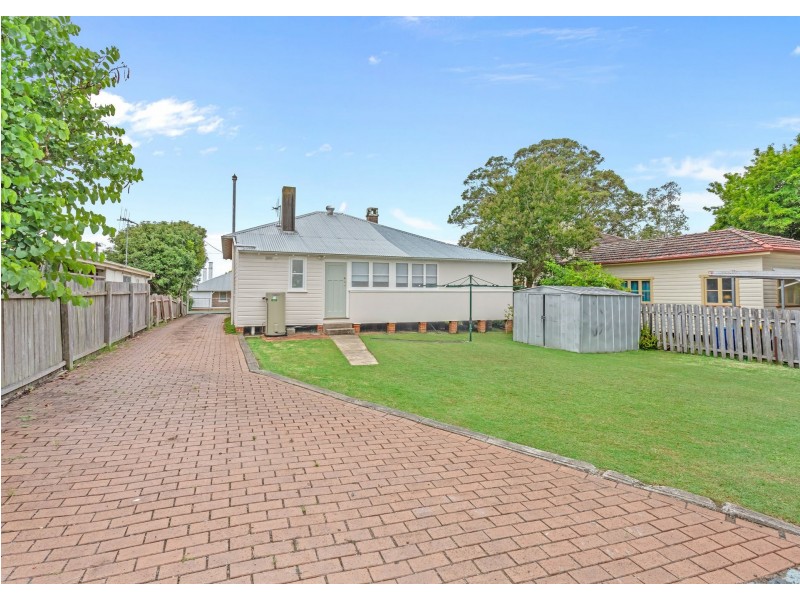 6 Smith Street, Taree NSW 2430