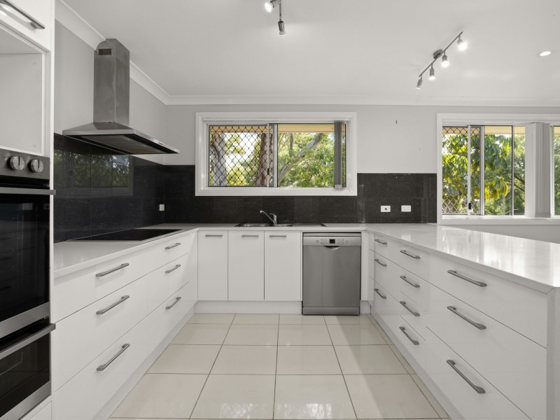 6 Railton Avenue, Taree NSW 2430