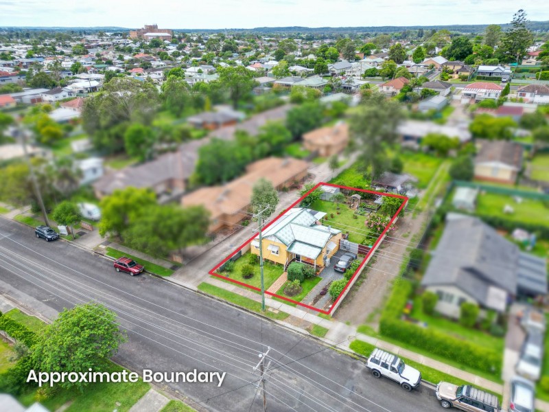 36 Spence Street, Taree NSW 2430