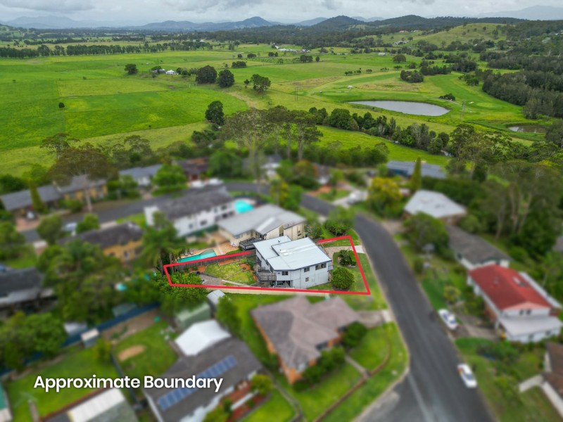 41 Ritchie Crescent, Taree NSW 2430