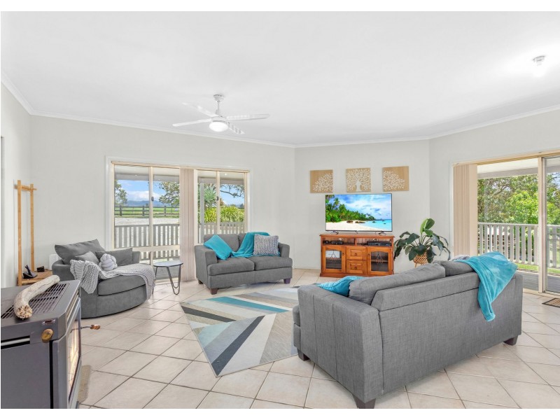 262 Bungay Road, Wingham NSW 2429