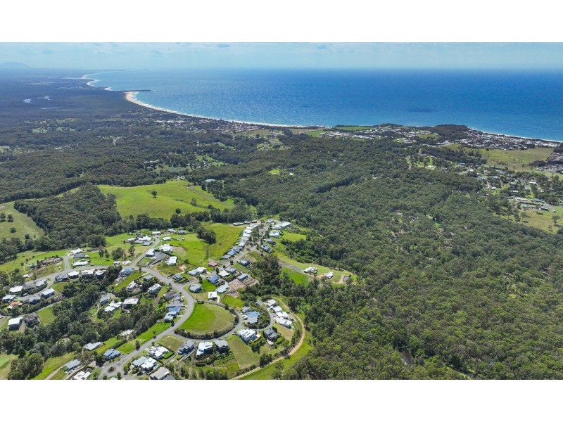 5 Gum Blossom Place, Tallwoods Village NSW 2430