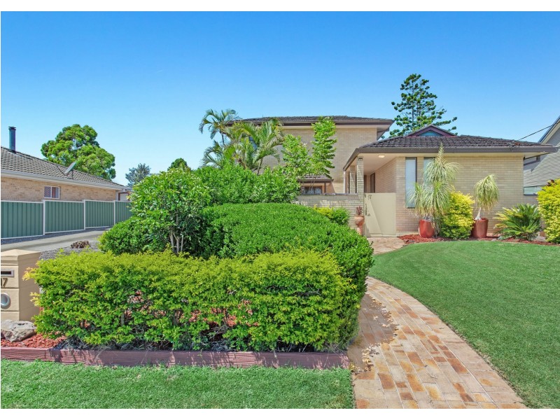 17 Short Street, Taree NSW 2430