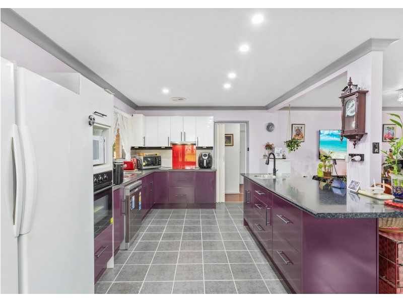 75 Oxley Street, Taree NSW 2430