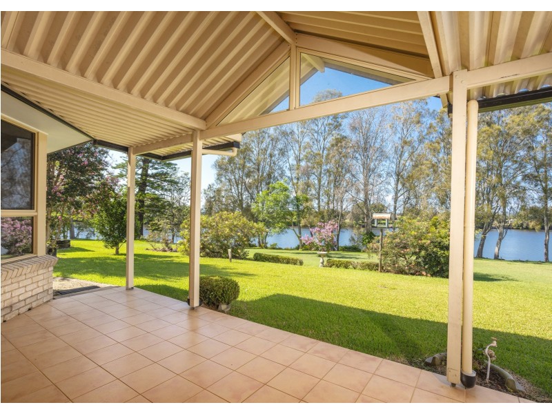 6 Gregory Close, Taree NSW 2430