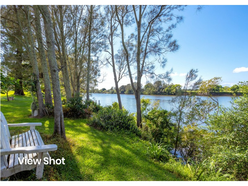 6 Gregory Close, Taree NSW 2430