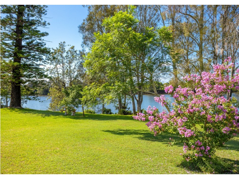 6 Gregory Close, Taree NSW 2430