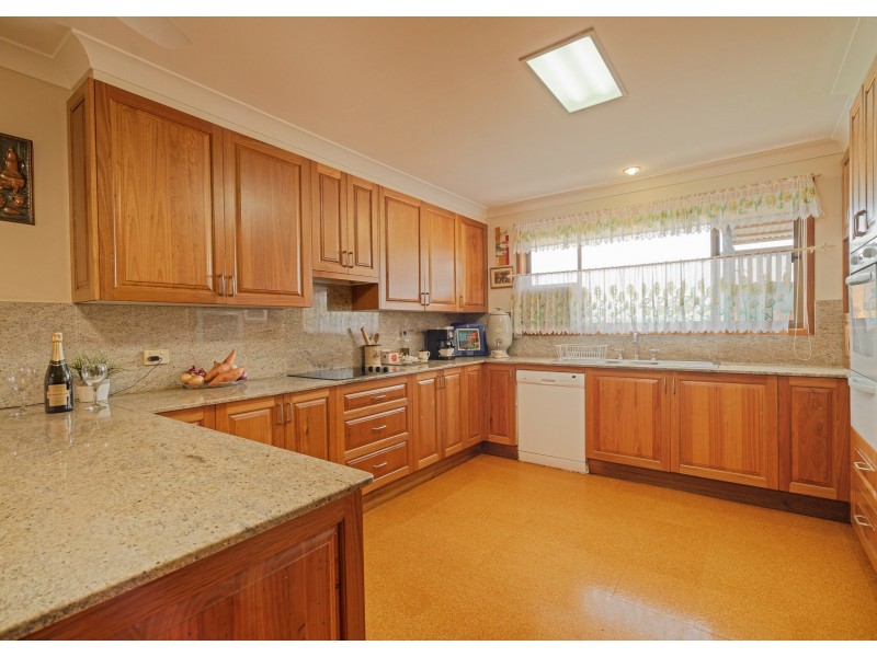 21 Flinders Street, Taree NSW 2430