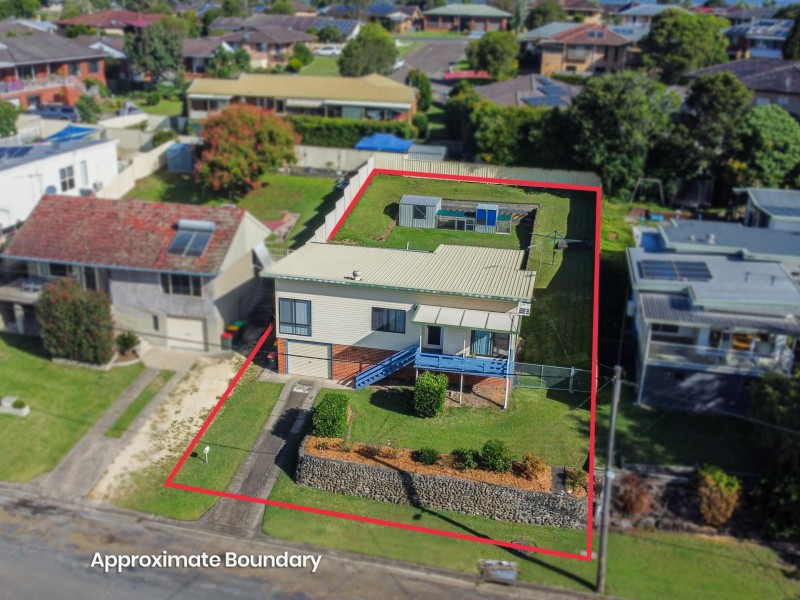 36 Bayview Crescent, Taree NSW 2430