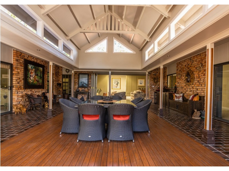 3 Kolinda Drive, Old Bar NSW 2430