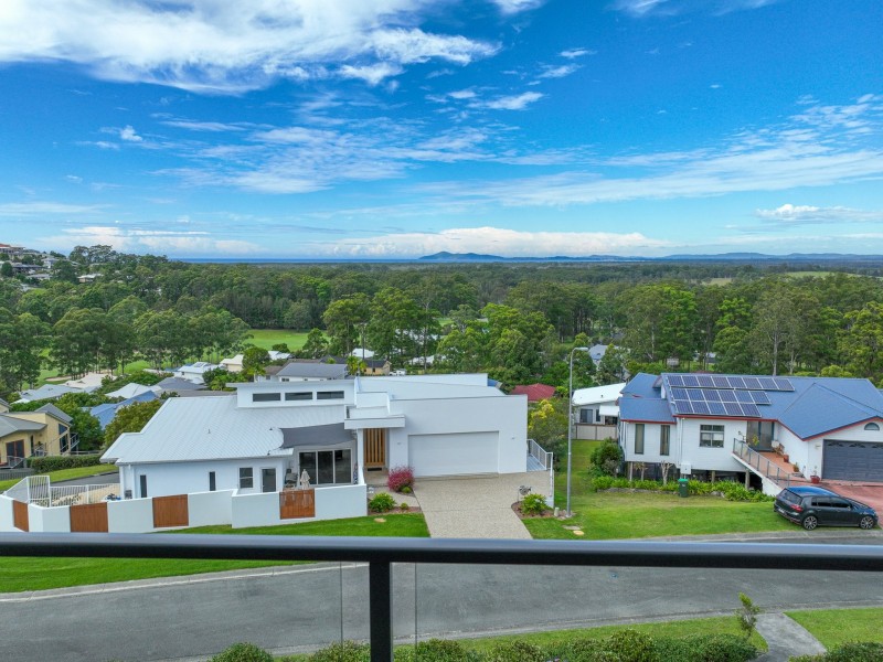 9 The Eagles Nest, Tallwoods Village NSW 2430
