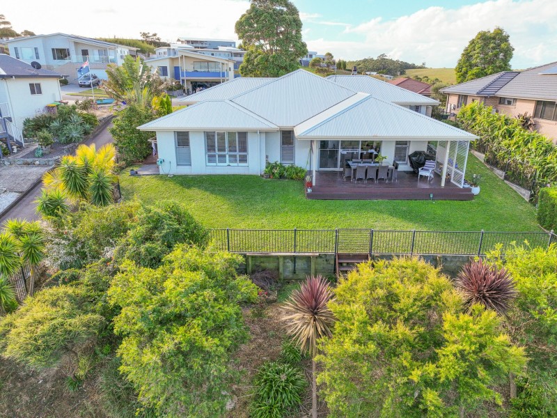 11 Eastern Valley Way, Tallwoods Village NSW 2430