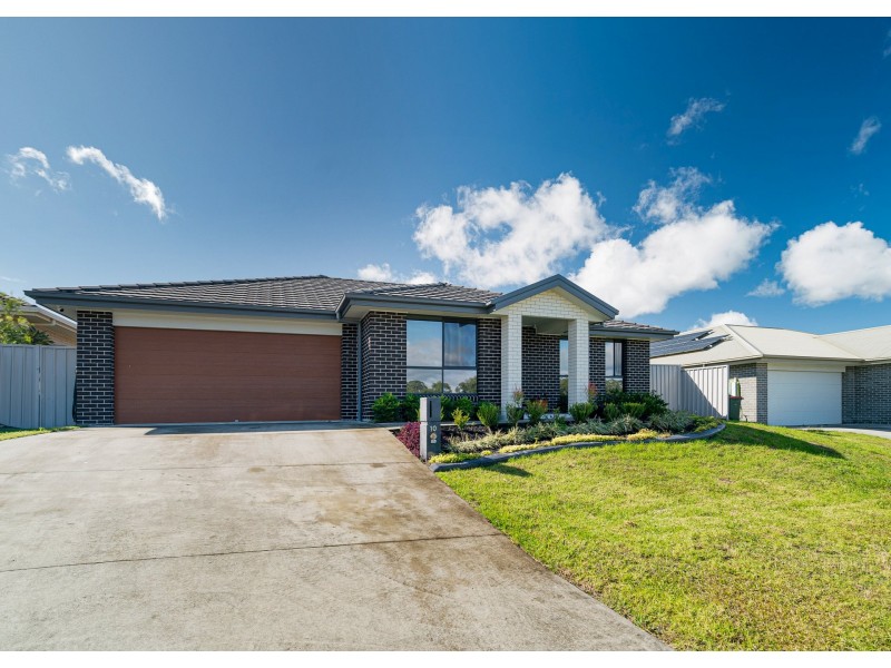 10 Pyrus Drive, Taree NSW 2430
