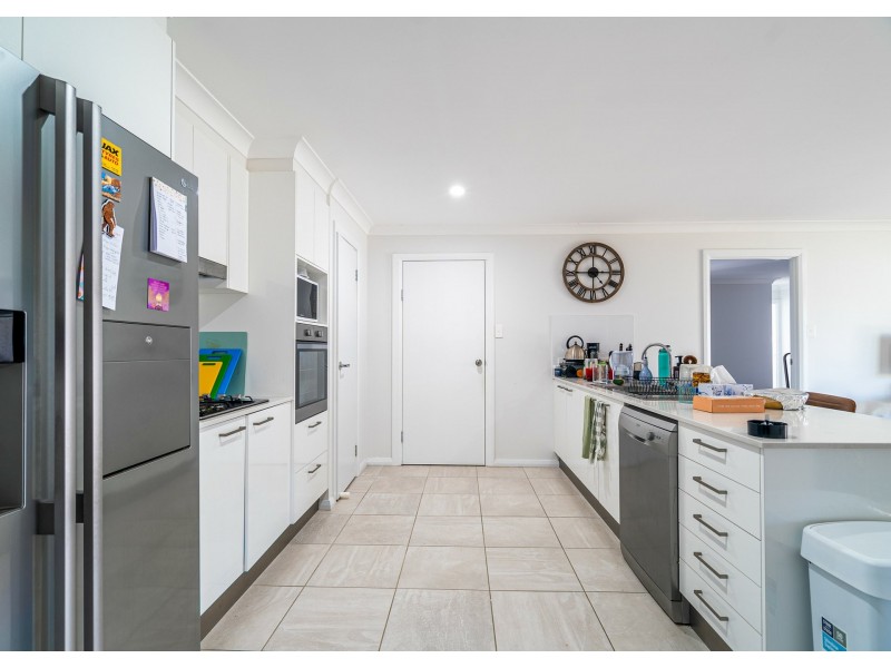 10 Pyrus Drive, Taree NSW 2430