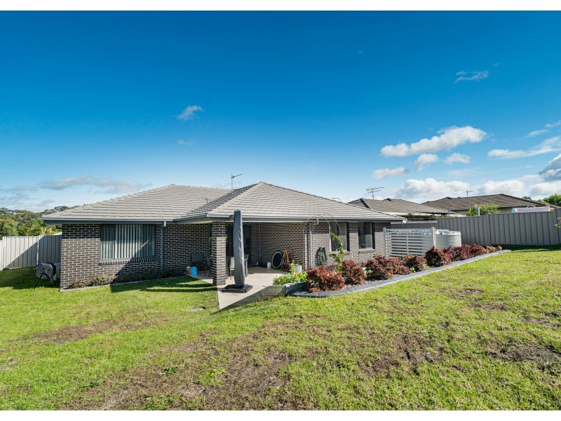 10 Pyrus Drive, Taree NSW 2430
