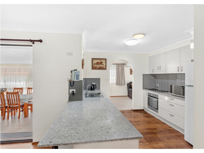 1 Petken Drive, Taree NSW 2430