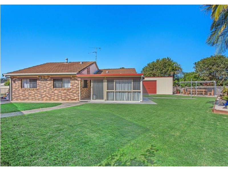 1 Petken Drive, Taree NSW 2430