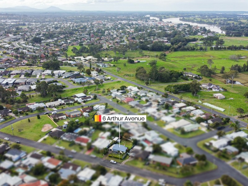 6 Arthur Avenue, Taree NSW 2430