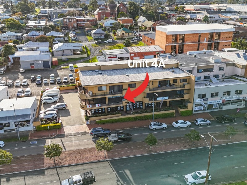 4A 227 Victoria Street, Taree NSW 2430
