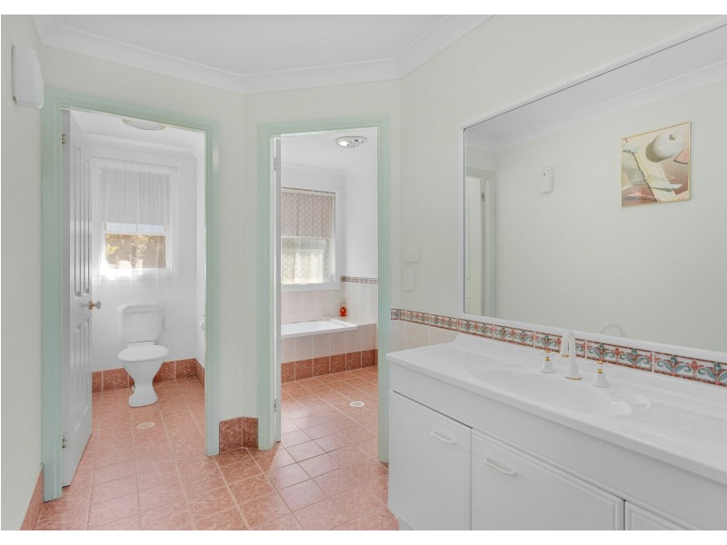 14 The Knoll, Tallwoods Village NSW 2430