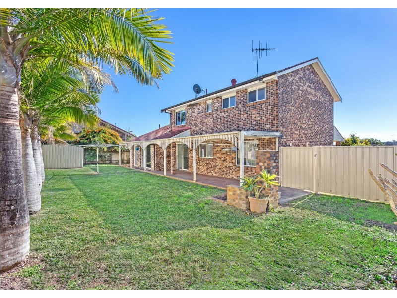 27 Wentworth Street, Taree NSW 2430