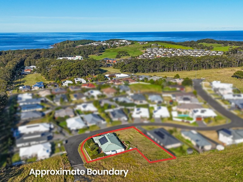 10 Hillside Terrace, Black Head NSW 2430