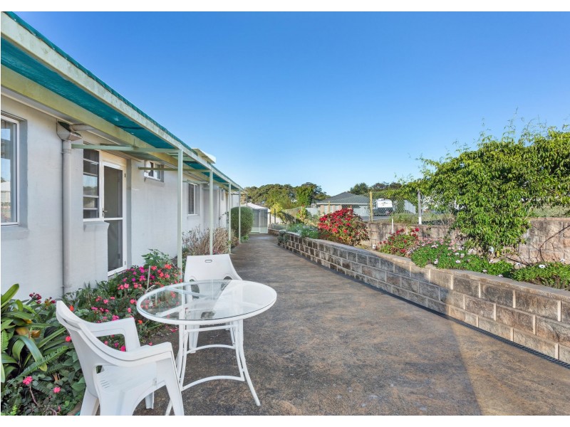 10 Hillside Terrace, Black Head NSW 2430