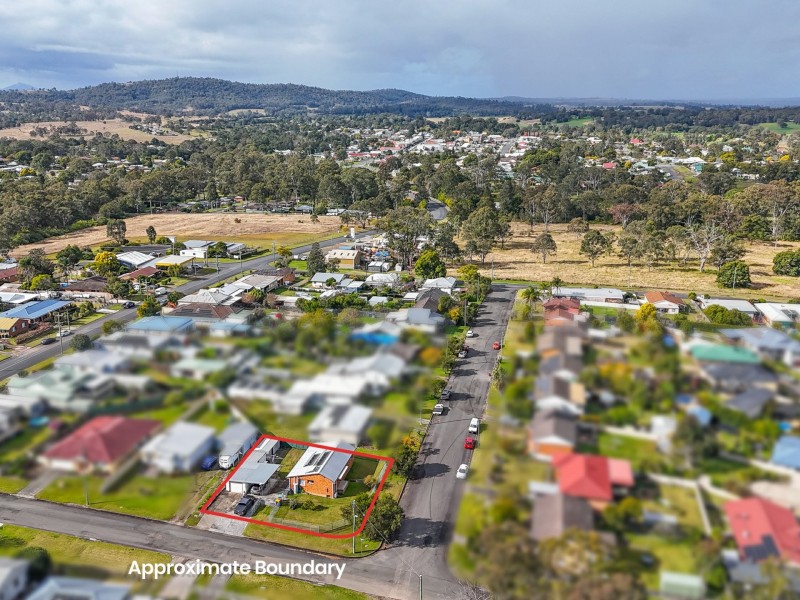 17 Tyrone Street, Wingham NSW 2429