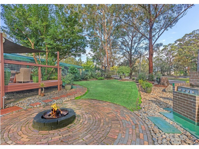 11 Oakview Drive, Hallidays Point NSW 2430